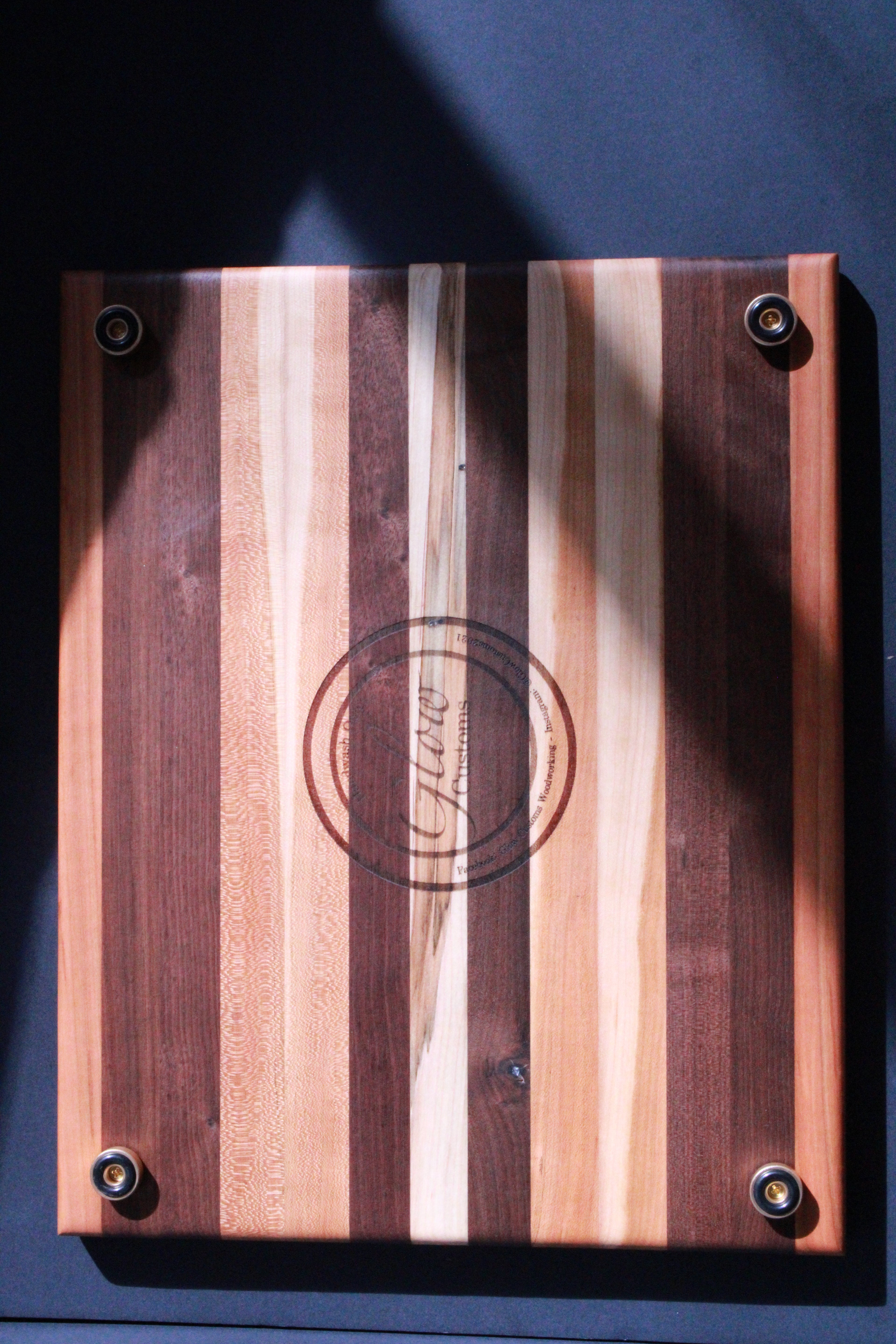 Edge Grain Cutting Board